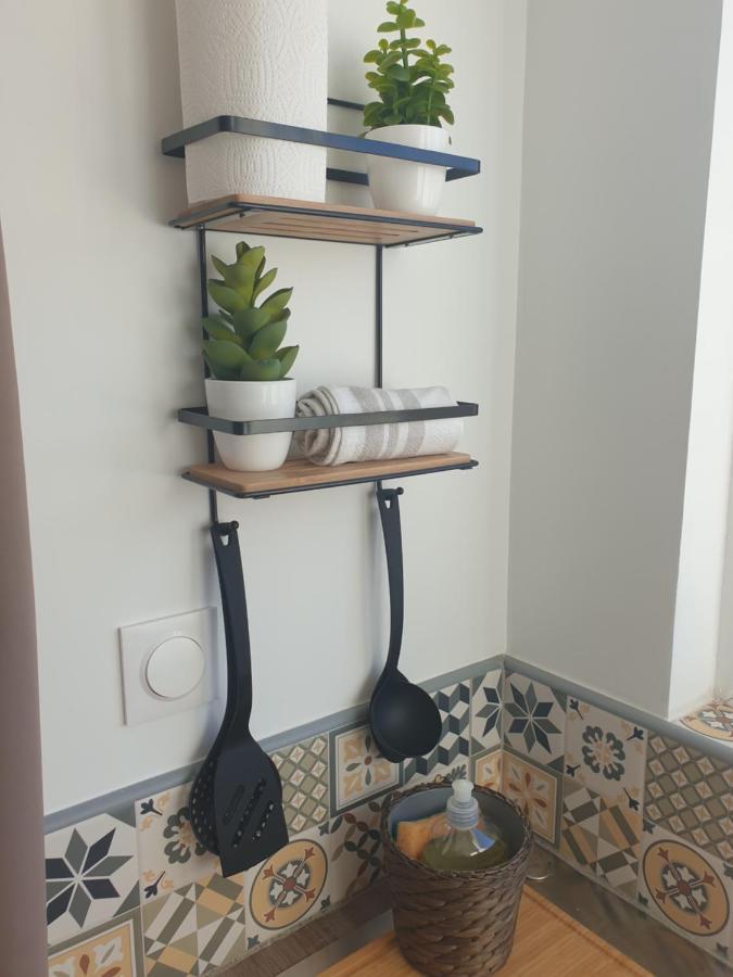 Mistral Appartements Port-Saint-Louis-du-Rhone Bagian luar foto